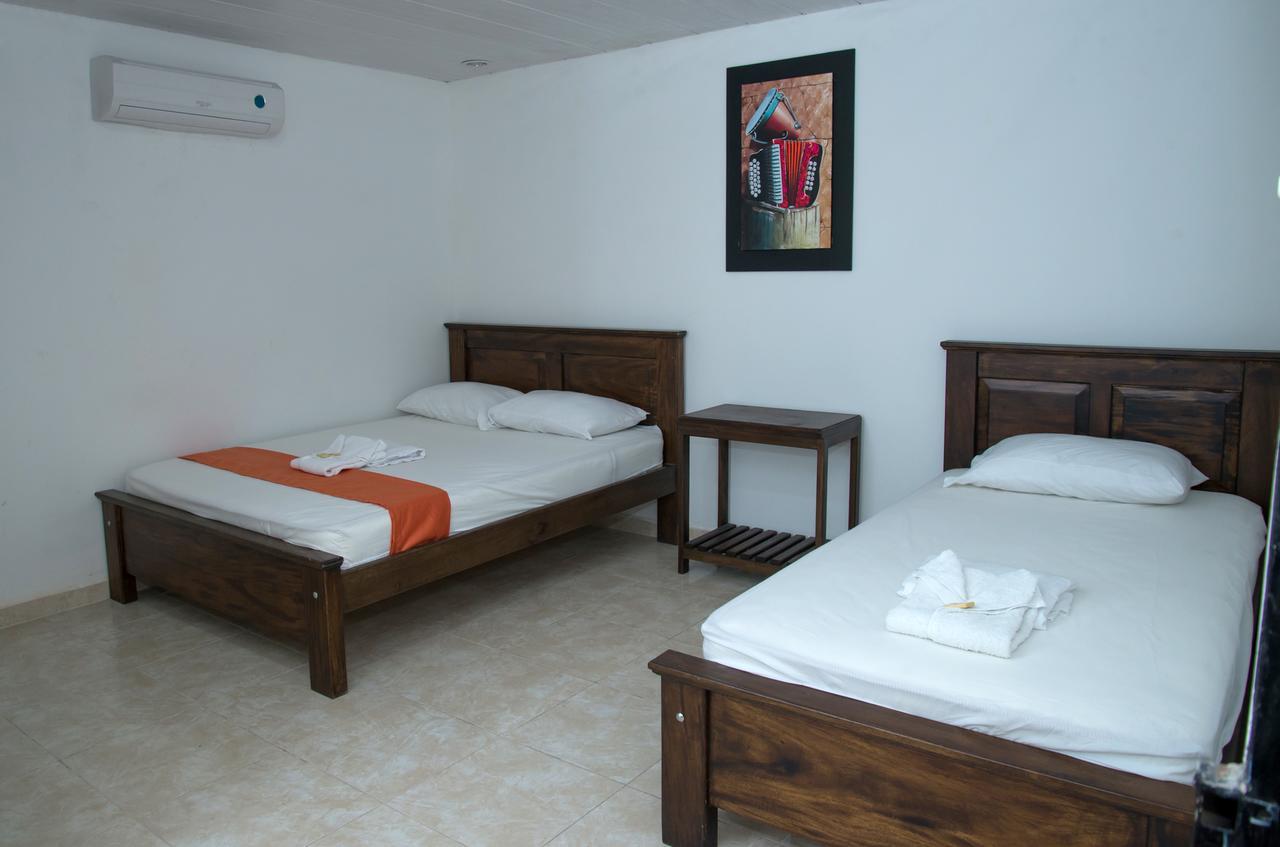 Aparta Hotel El Cacique Upar 바예두파르 외부 사진